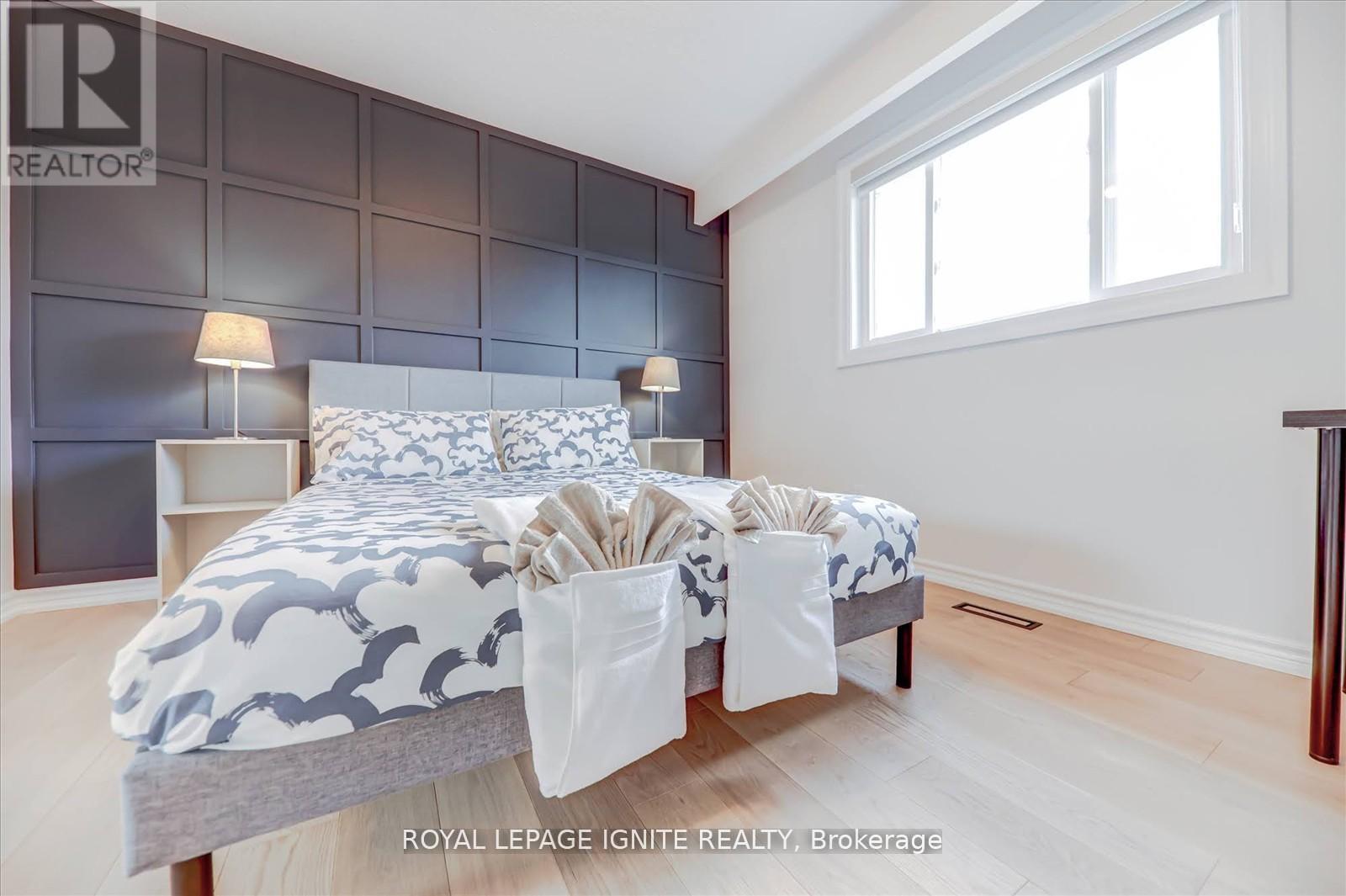 4023 Bishopstoke Lane, Mississauga, ON - Indoor Photo Showing Bedroom