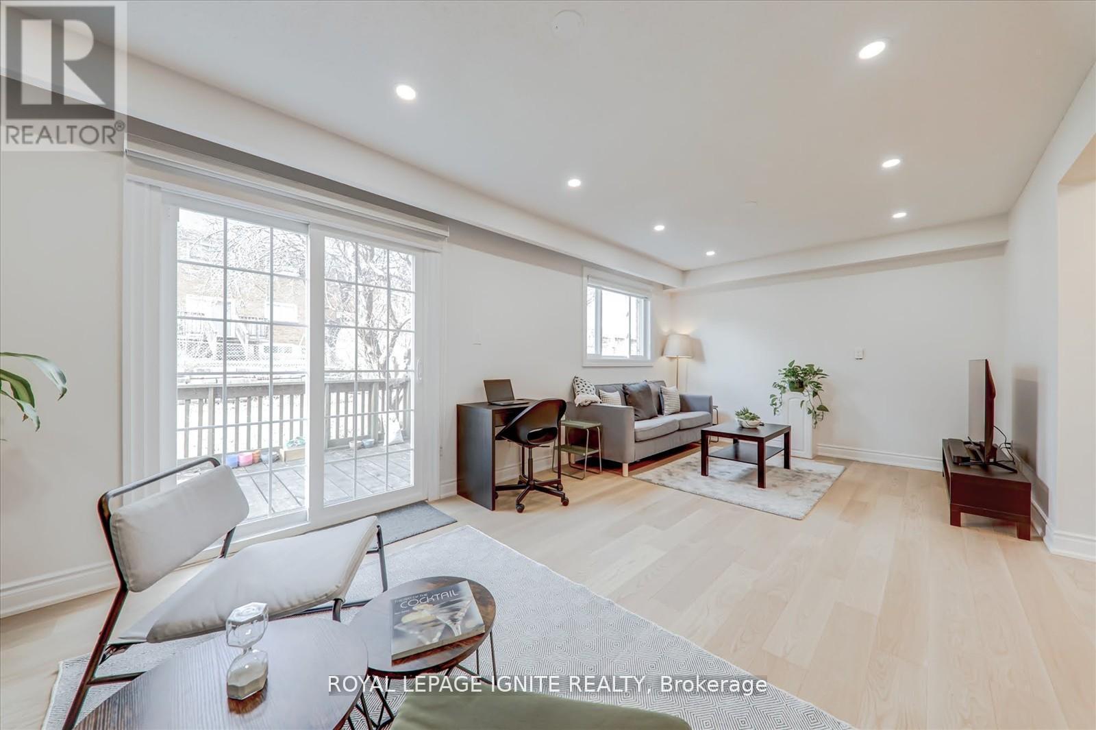 4023 Bishopstoke Lane, Mississauga, ON - Indoor