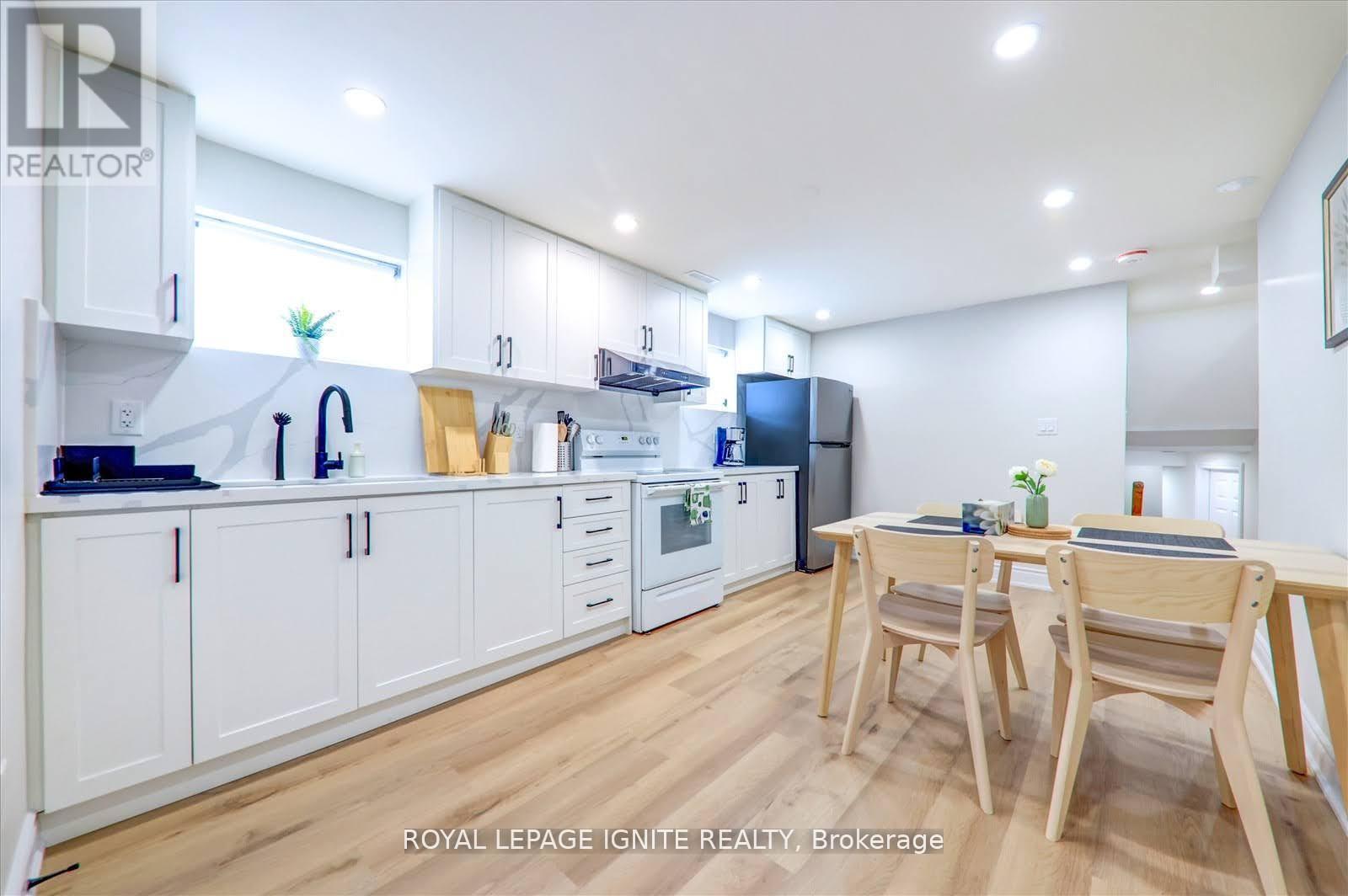 4023 Bishopstoke Lane, Mississauga, ON - Indoor