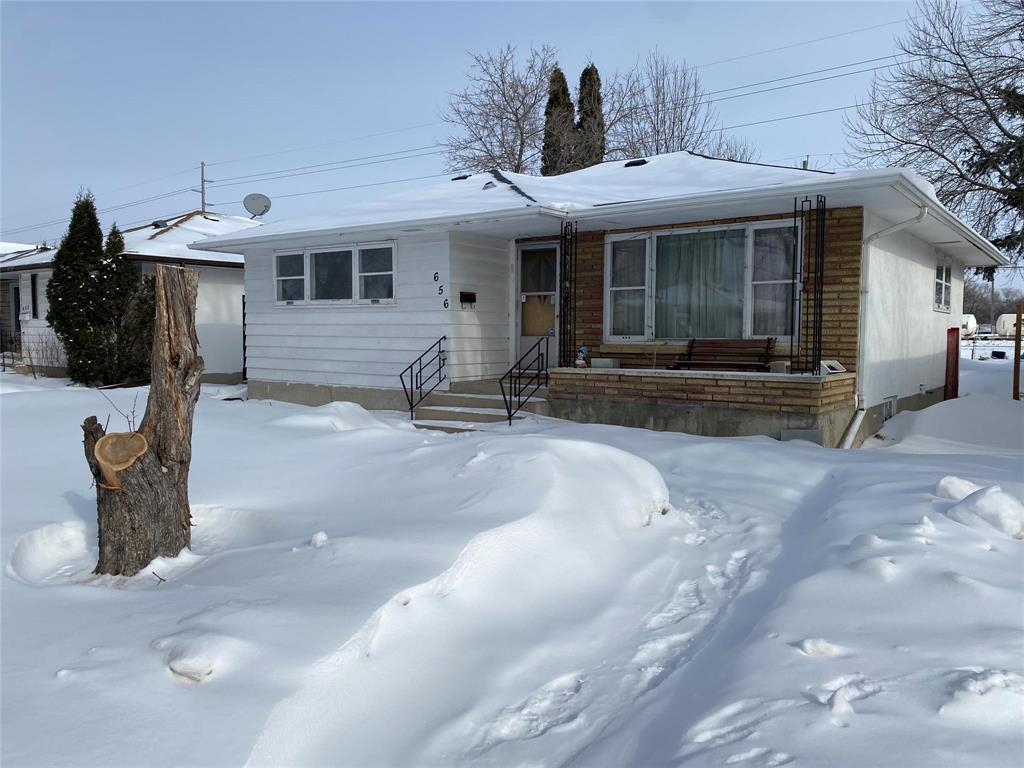 656 Renfrew Street, Winnipeg, MB - Outdoor