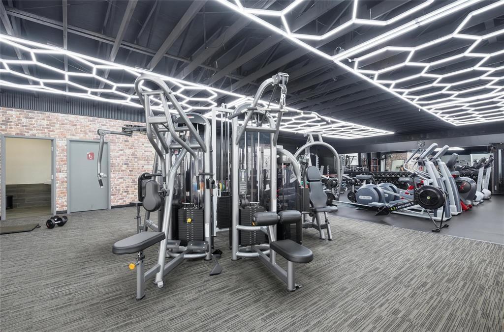 686 Springfield Road, Winnipeg, MB