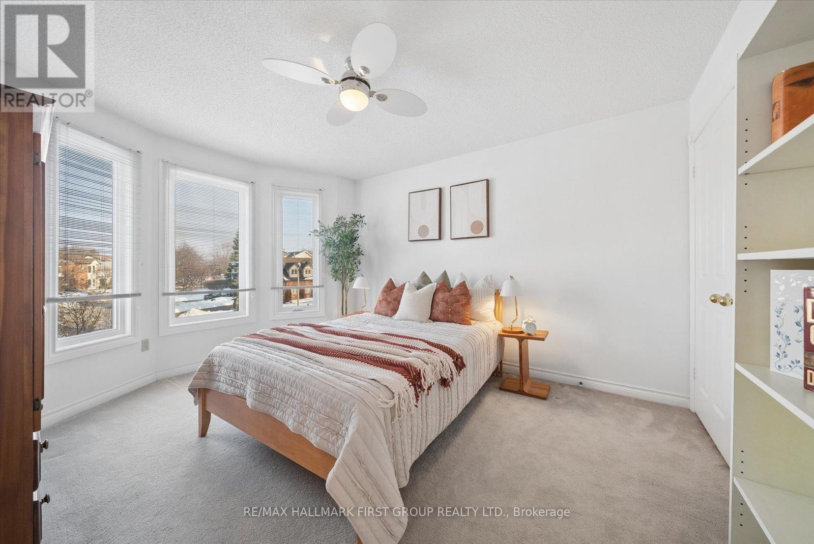 1674 Heathside Crescent, Pickering, ON - Indoor Photo Showing Bedroom