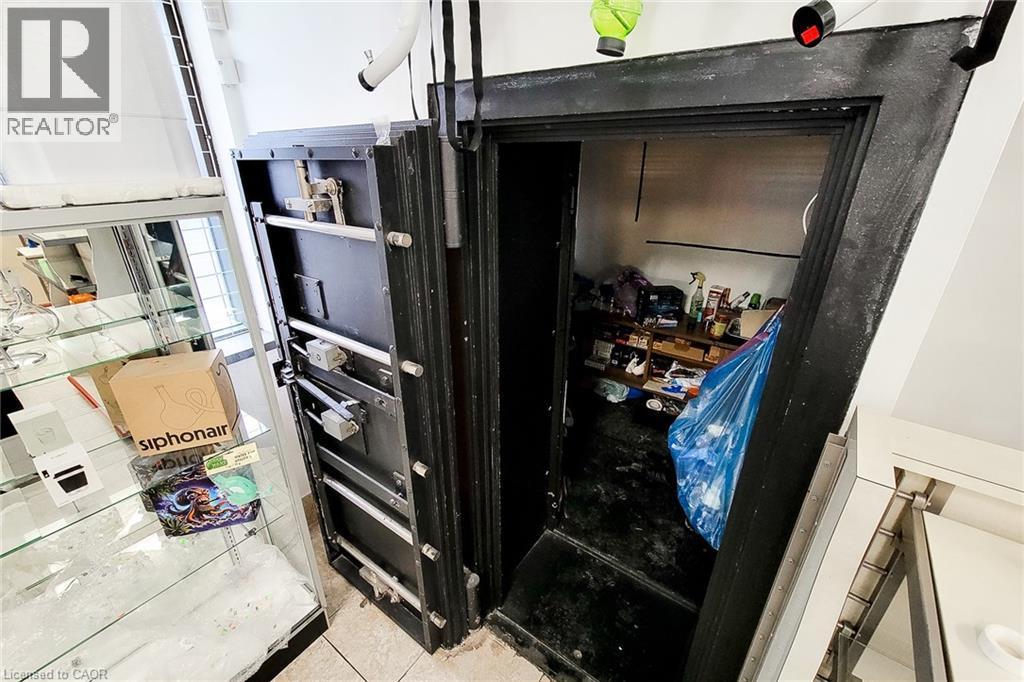 290 Kenilworth Avenue, Hamilton, ON