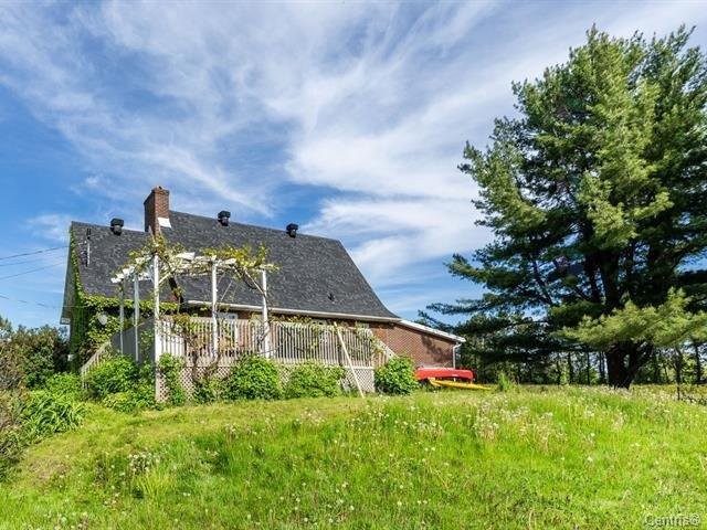 Warehouse - 136 Rg Grand-Sabrevois, Sainte-Anne-De-Sabrevois, QC - Outdoor