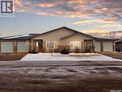 1&2 1590 4th AVENUE NW Moose Jaw, SK S6J 0A5