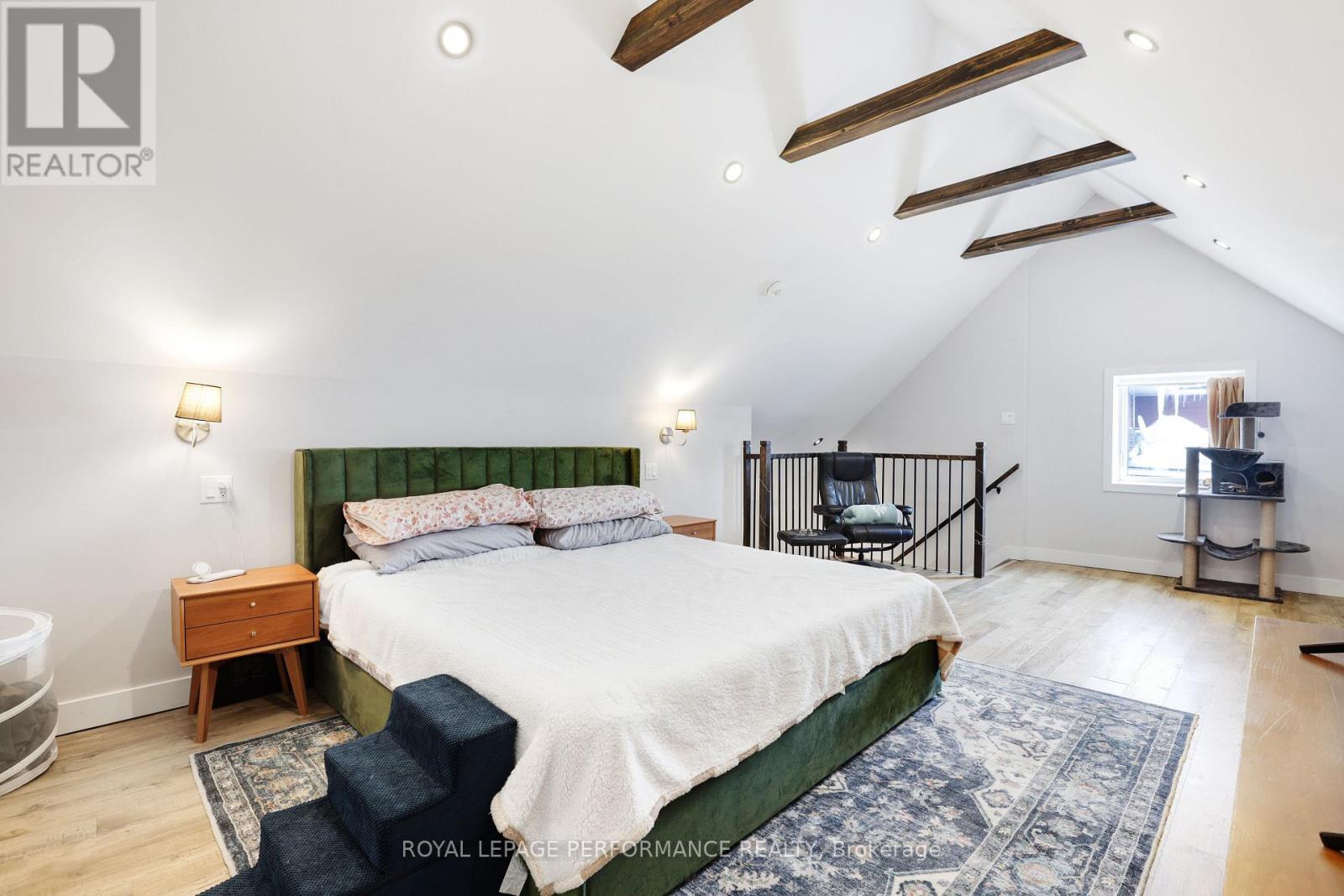 2061 Lajoie Street, Alfred And Plantagenet, ON - Indoor Photo Showing Bedroom