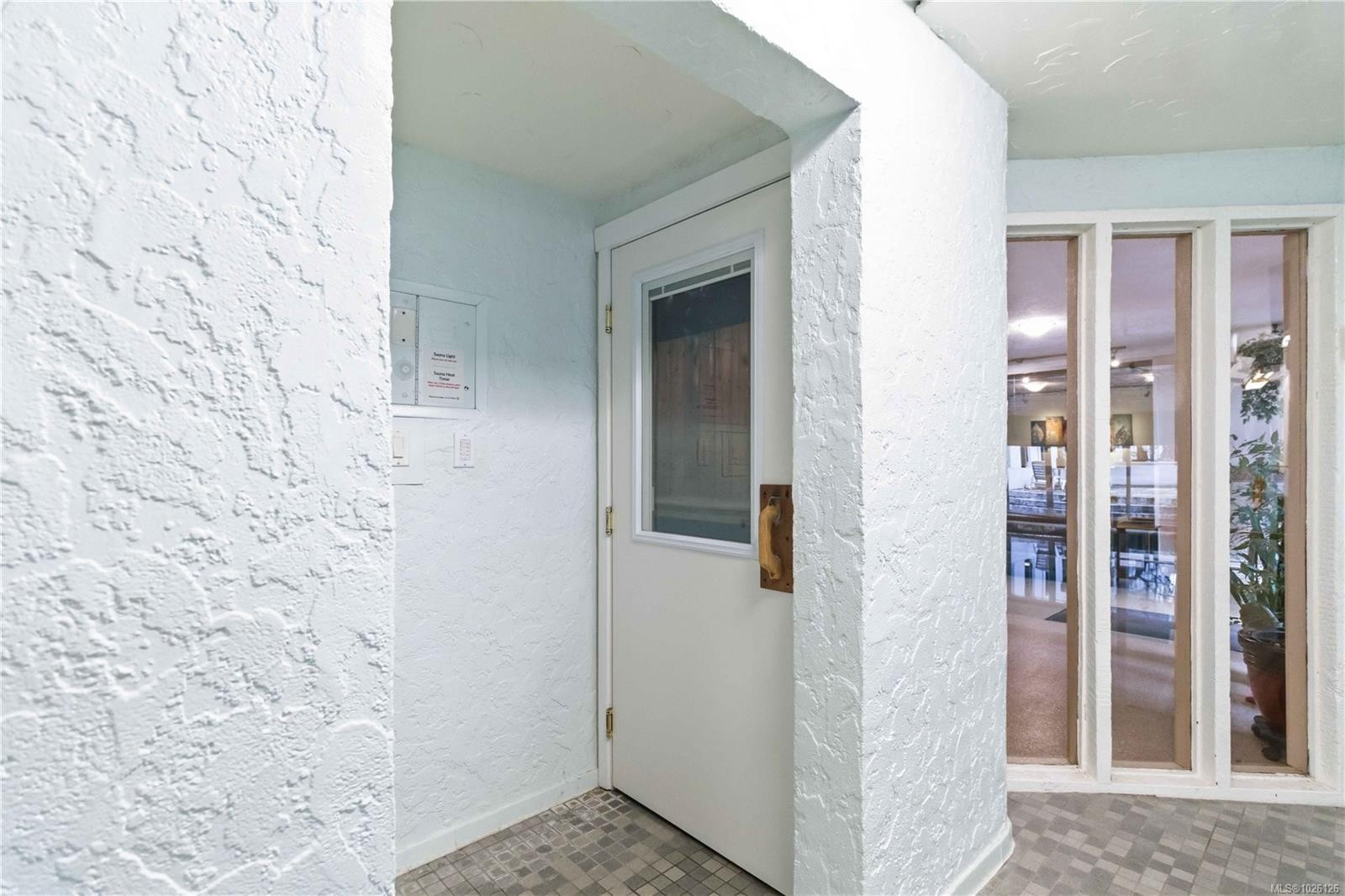 308-3225 Eldon Pl, Saanich, BC - Photo Showing Other Room