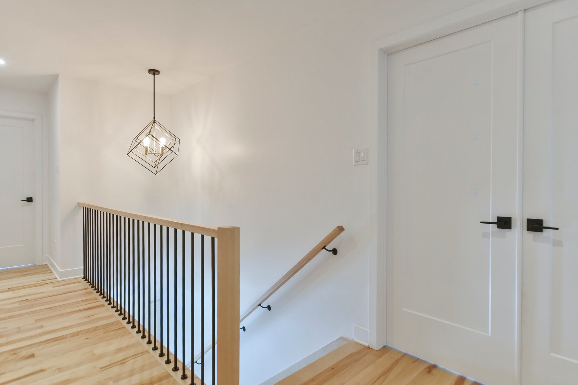 Escalier - 17085 Rue Du Corail, Mirabel, QC - Indoor Photo Showing Other Room