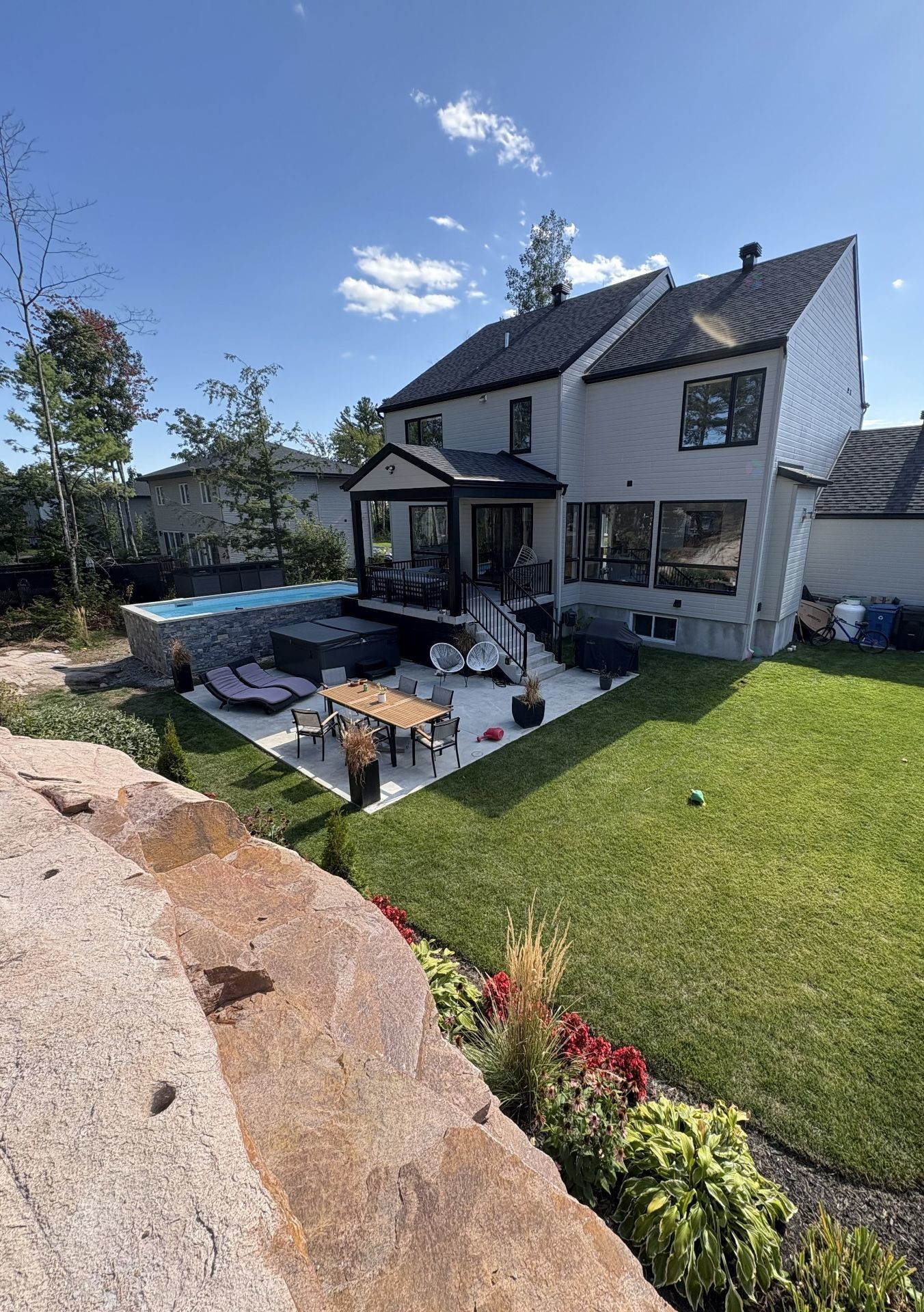 Cour - 17085 Rue Du Corail, Mirabel, QC - Outdoor