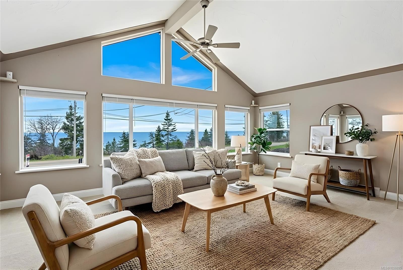 321 Wireless Rd, Comox, BC