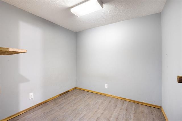 3 Menno Bay, Winnipeg, MB