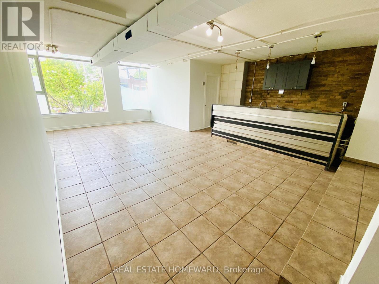 493A Danforth Avenue, Toronto, ON