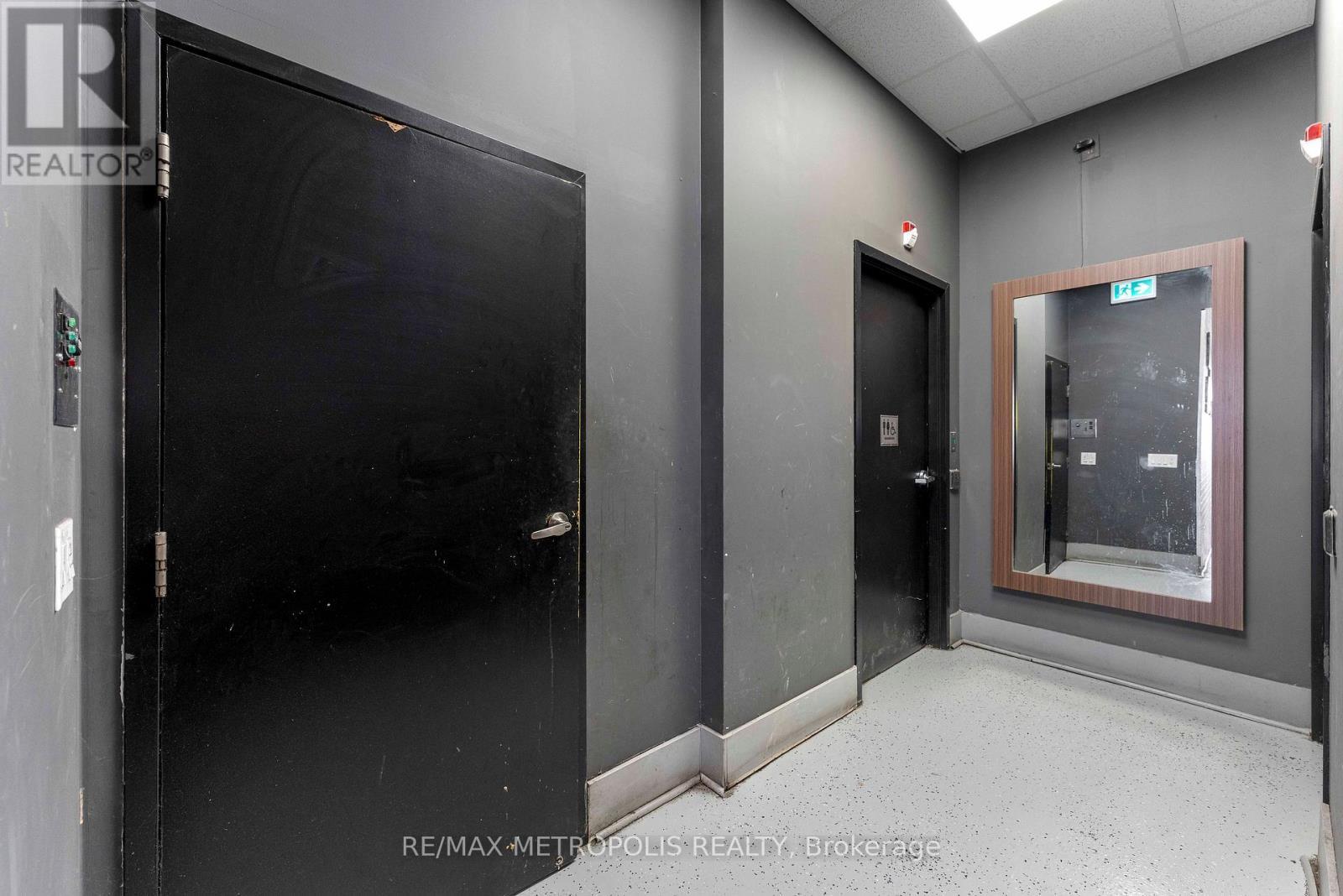 1465 Aerowood Drive, Mississauga, ON