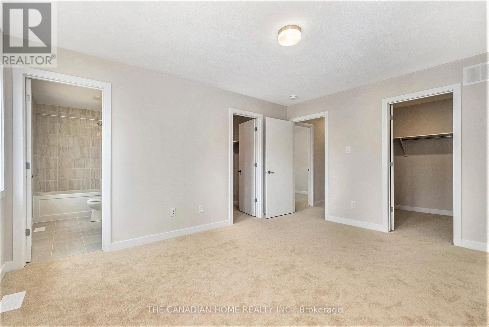 73 Hackamore Crescent, Ottawa, ON - Indoor Photo Showing Other Room