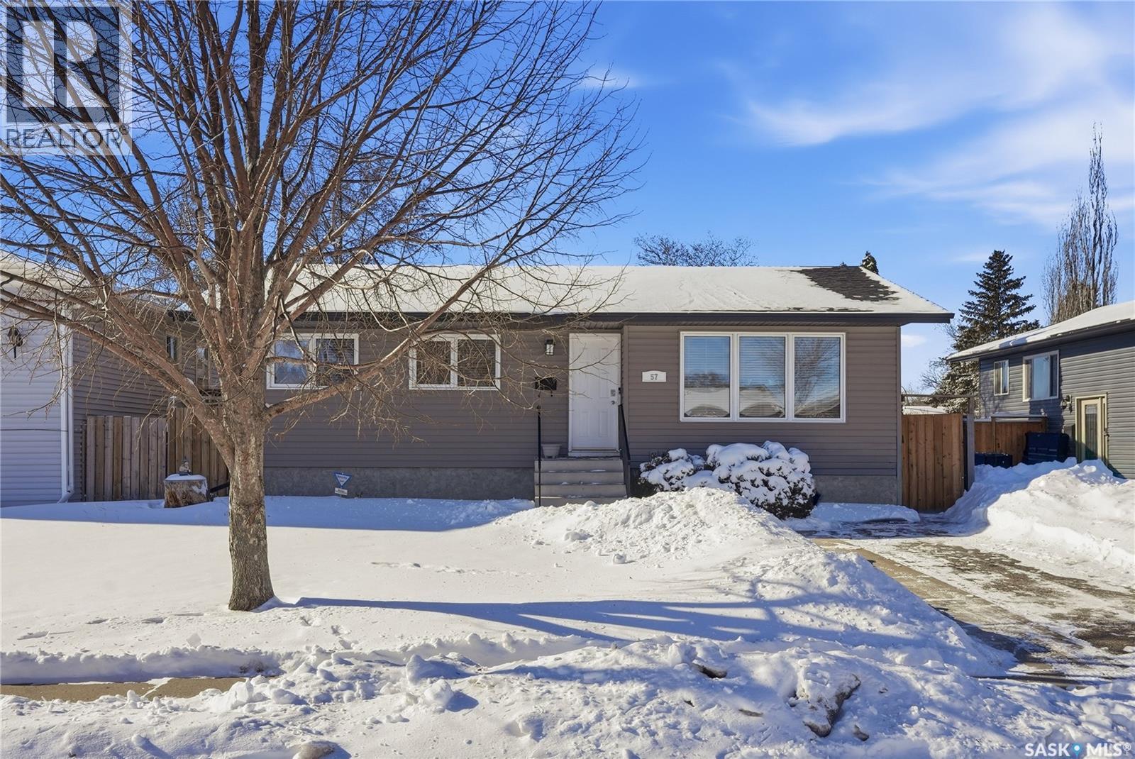 57 Moncton Place, Saskatoon, SK - Outdoor
