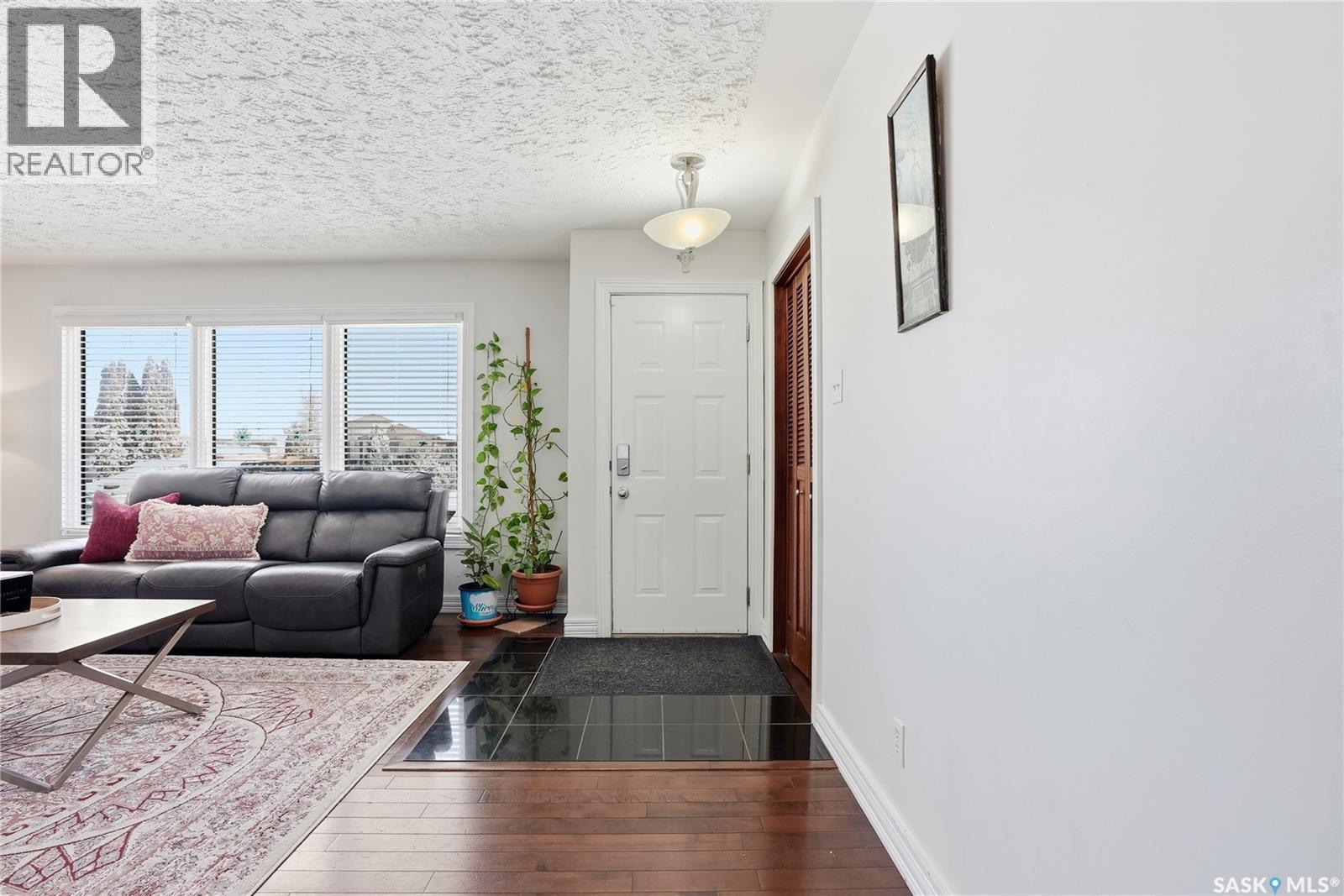 57 Moncton Place, Saskatoon, SK - Indoor