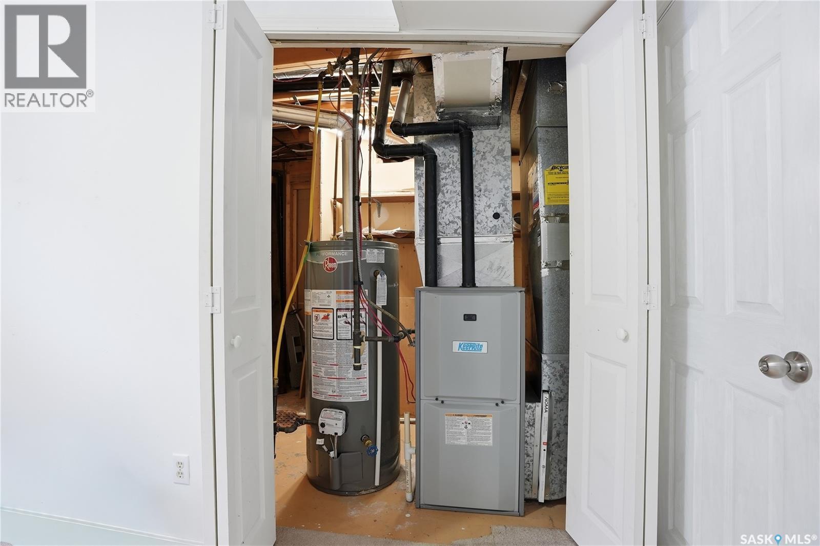 57 Moncton Place, Saskatoon, SK - Indoor