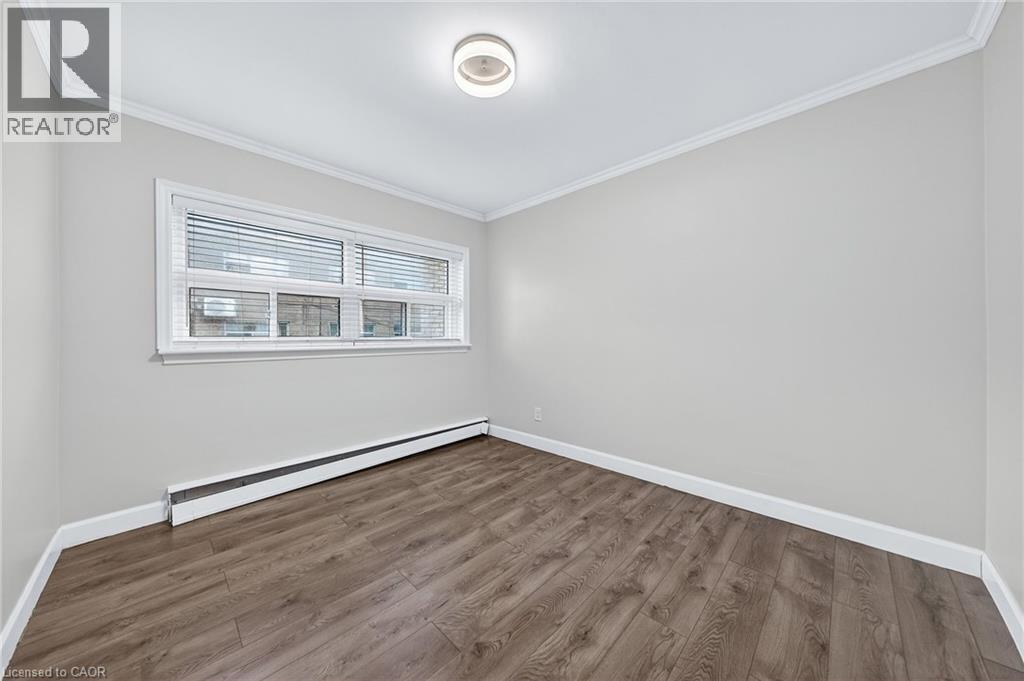 237 Mohawk Road E Unit# 10, Hamilton, ON - Indoor Photo Showing Other Room