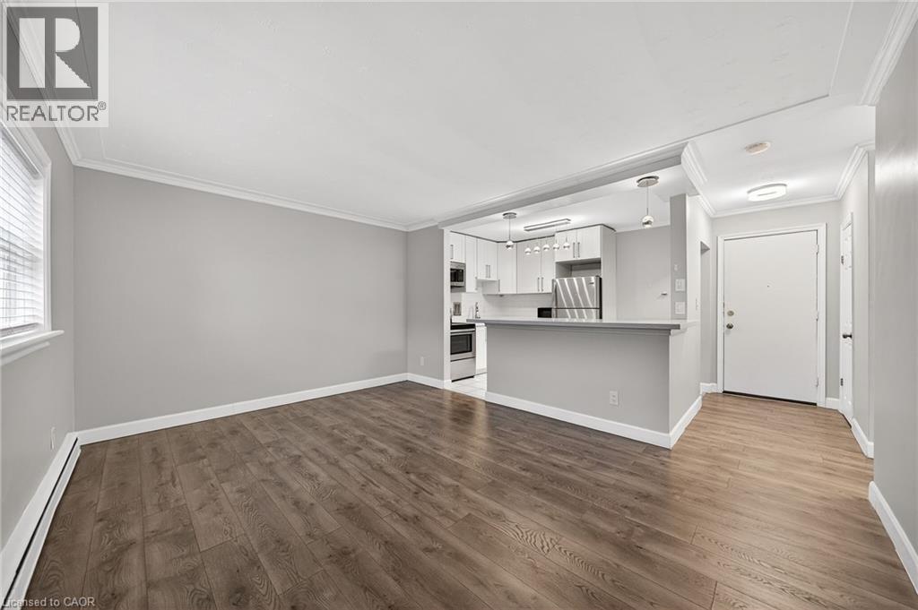 237 Mohawk Road E Unit# 10, Hamilton, ON - Indoor