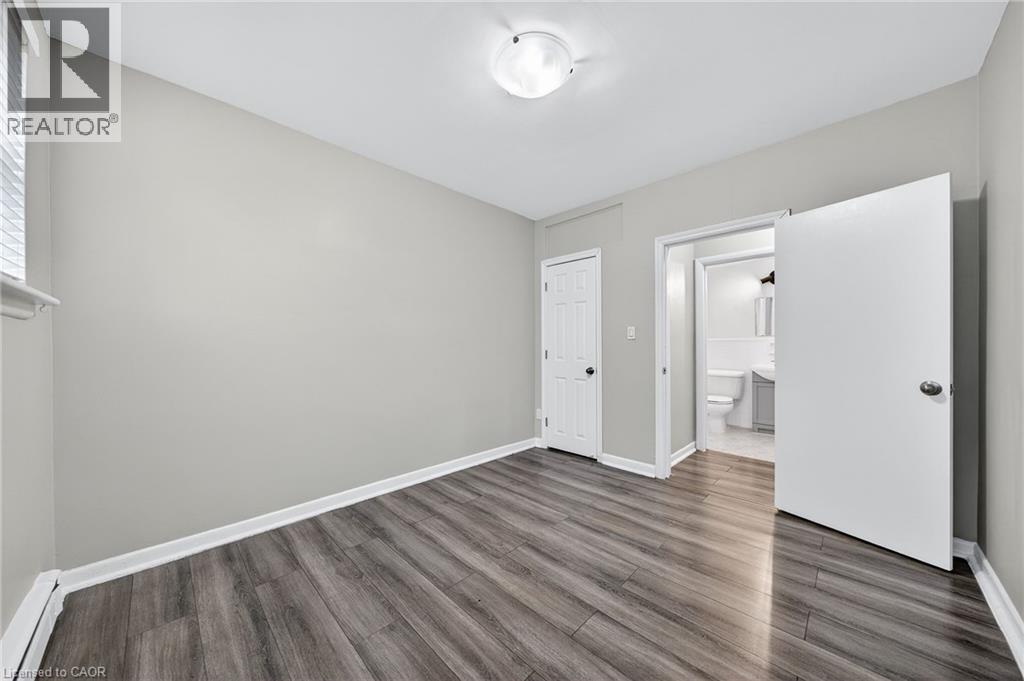 237 Mohawk Road E Unit# 5, Hamilton, ON - Indoor Photo Showing Other Room