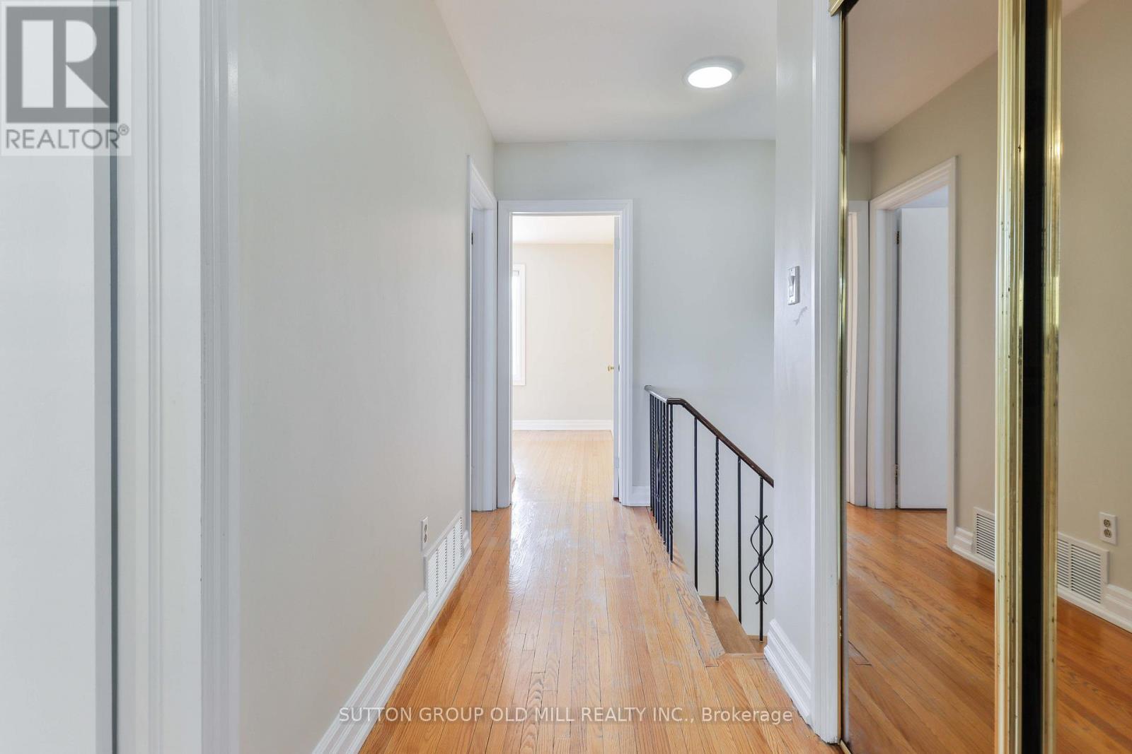 15 Manorhampton Drive, Toronto, ON - Indoor Photo Showing Other Room