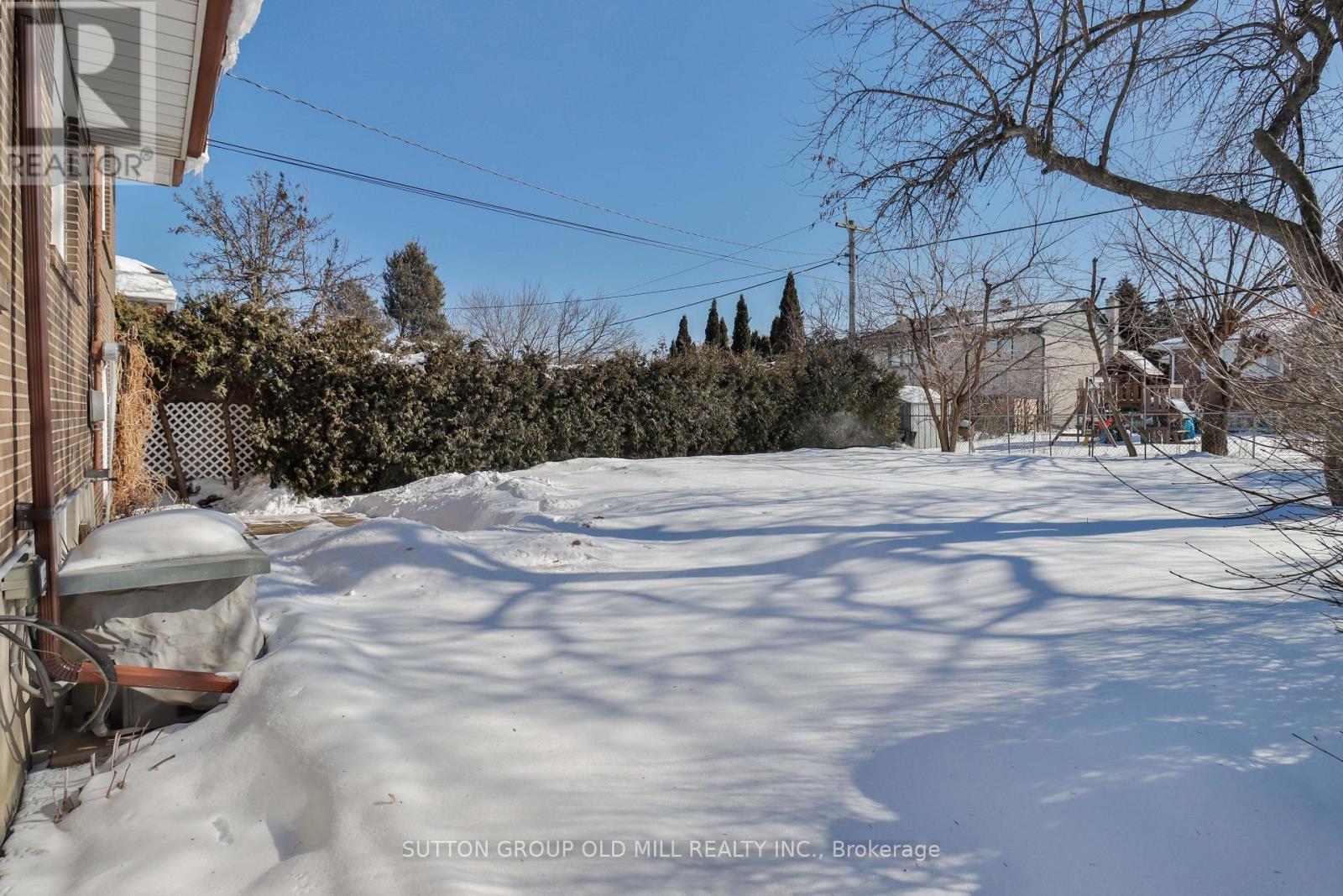 15 Manorhampton Drive, Toronto, ON - Outdoor With View