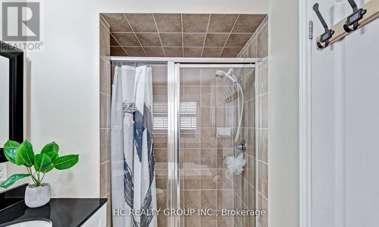 90 Boticelli Way, Vaughan, ON - Indoor Photo Showing Bathroom