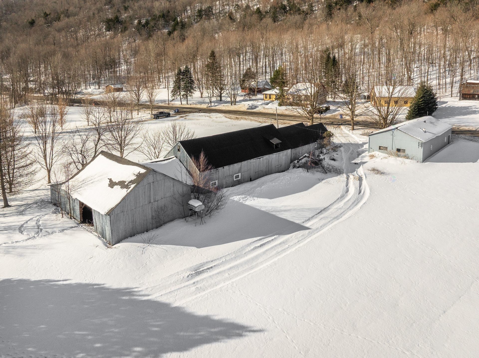 Garage - 1125 Grand Rg St-Charles, Saint-Paul-D'Abbotsford, QC