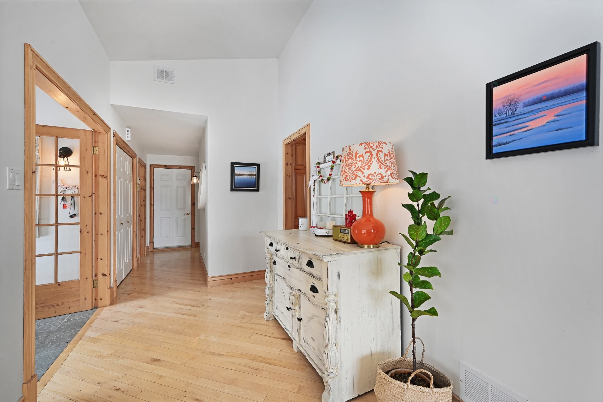 Mud Room - 1125 Grand Rg St-Charles, Saint-Paul-D'Abbotsford, QC
