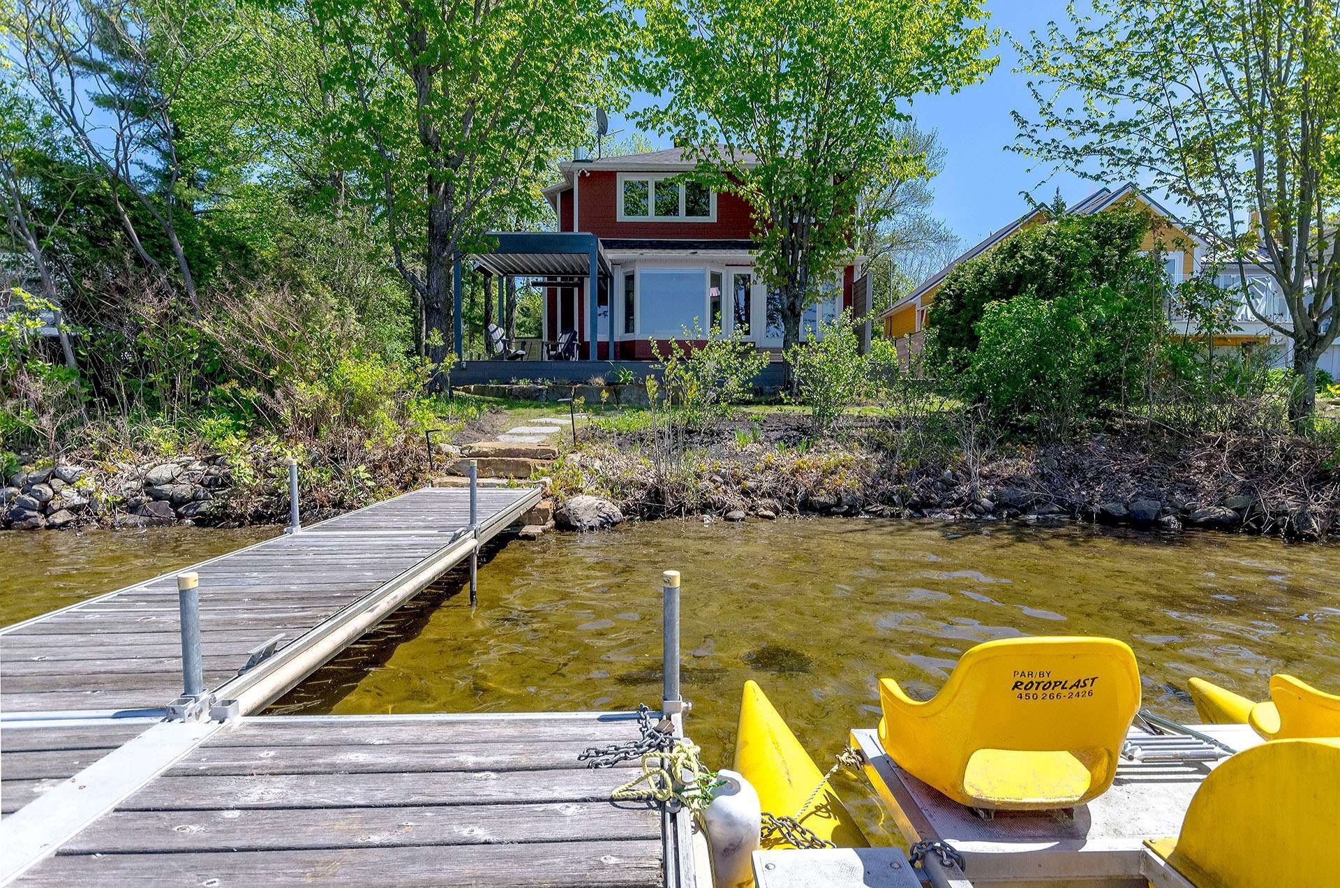 Bord de l'eau - 230 Rue Larose, Dunham, QC - Outdoor