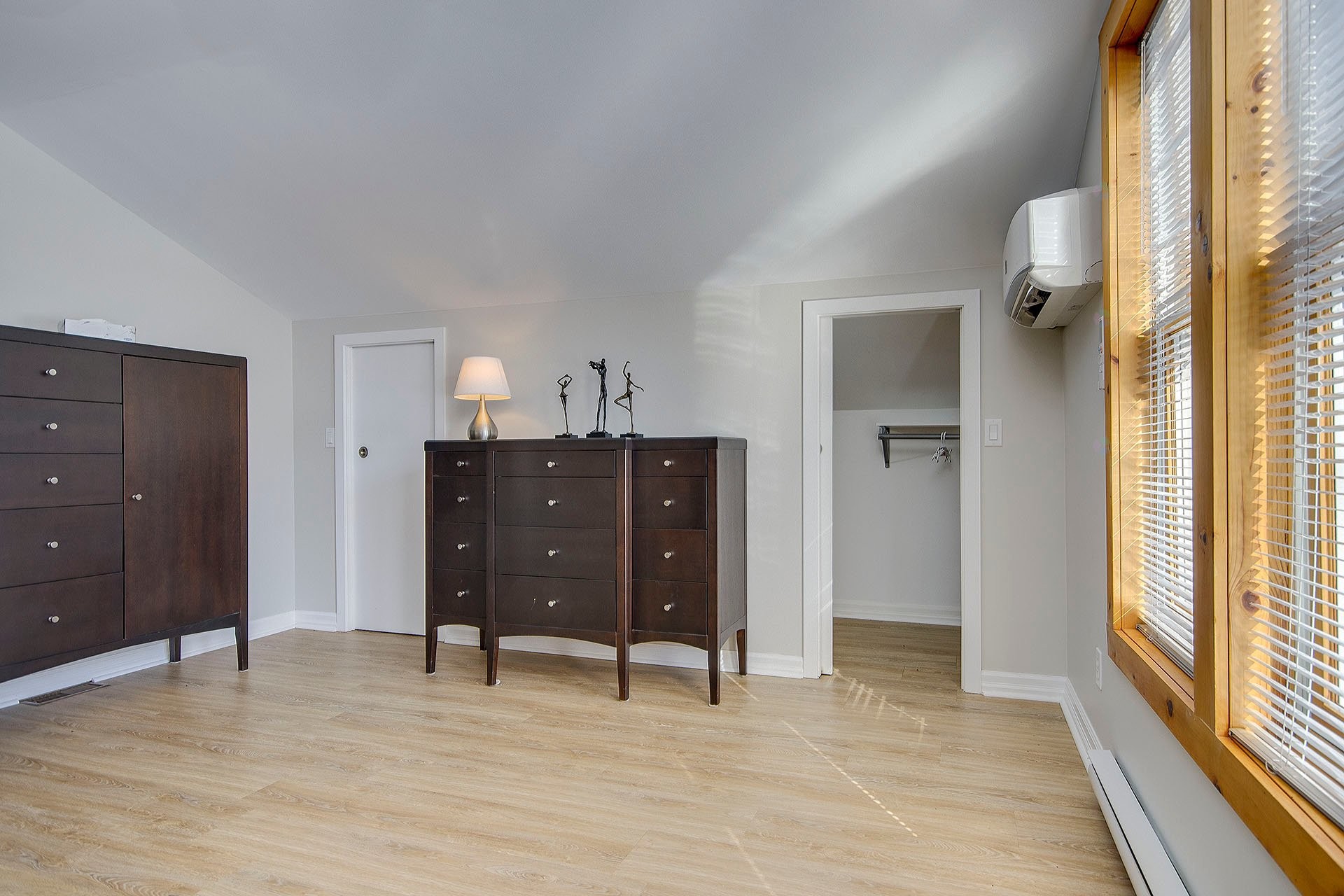 Chambre à coucher - 230 Rue Larose, Dunham, QC - Indoor Photo Showing Other Room