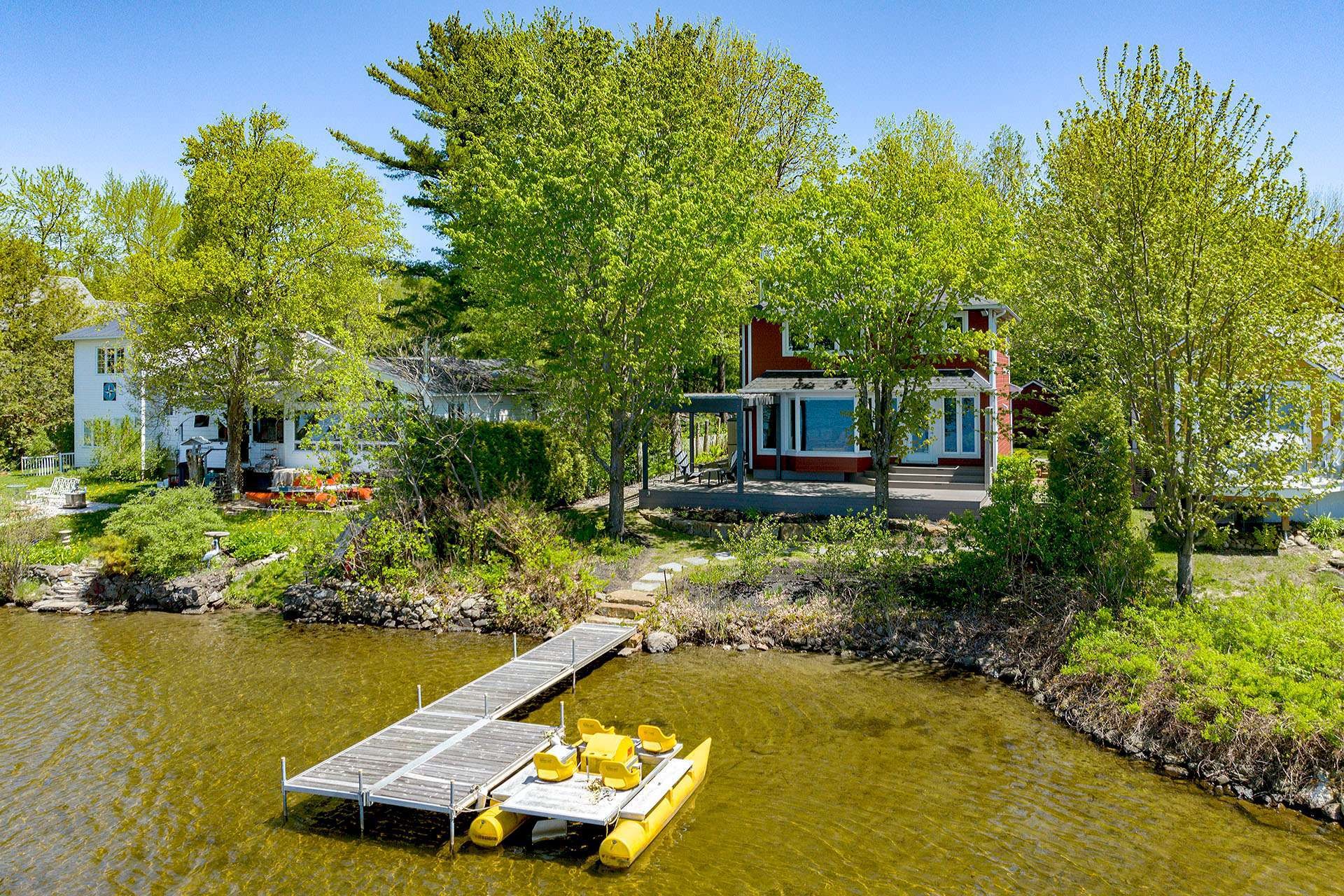 Bord de l'eau - 230 Rue Larose, Dunham, QC - Outdoor