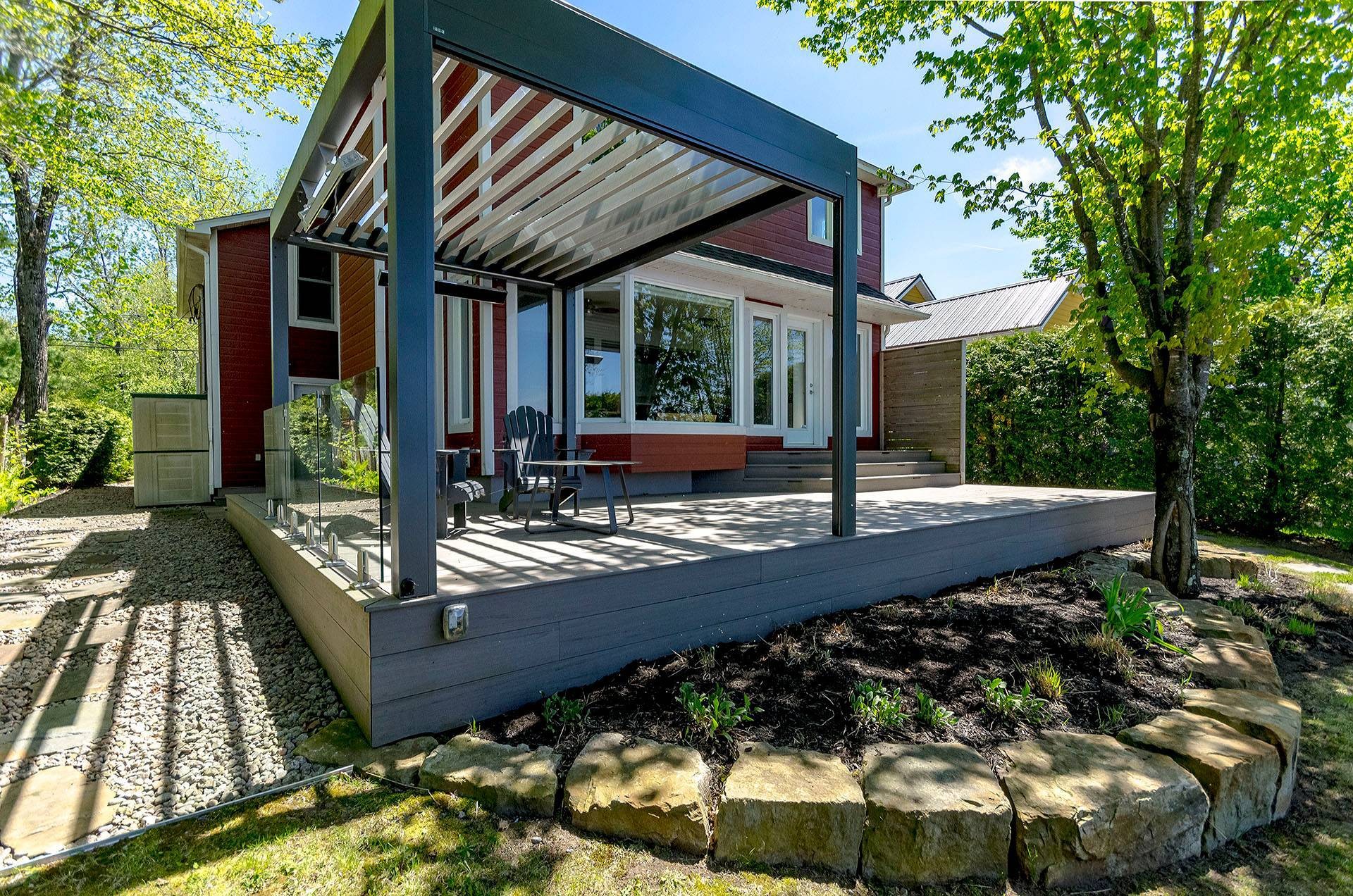 Terrasse - 230 Rue Larose, Dunham, QC - Outdoor