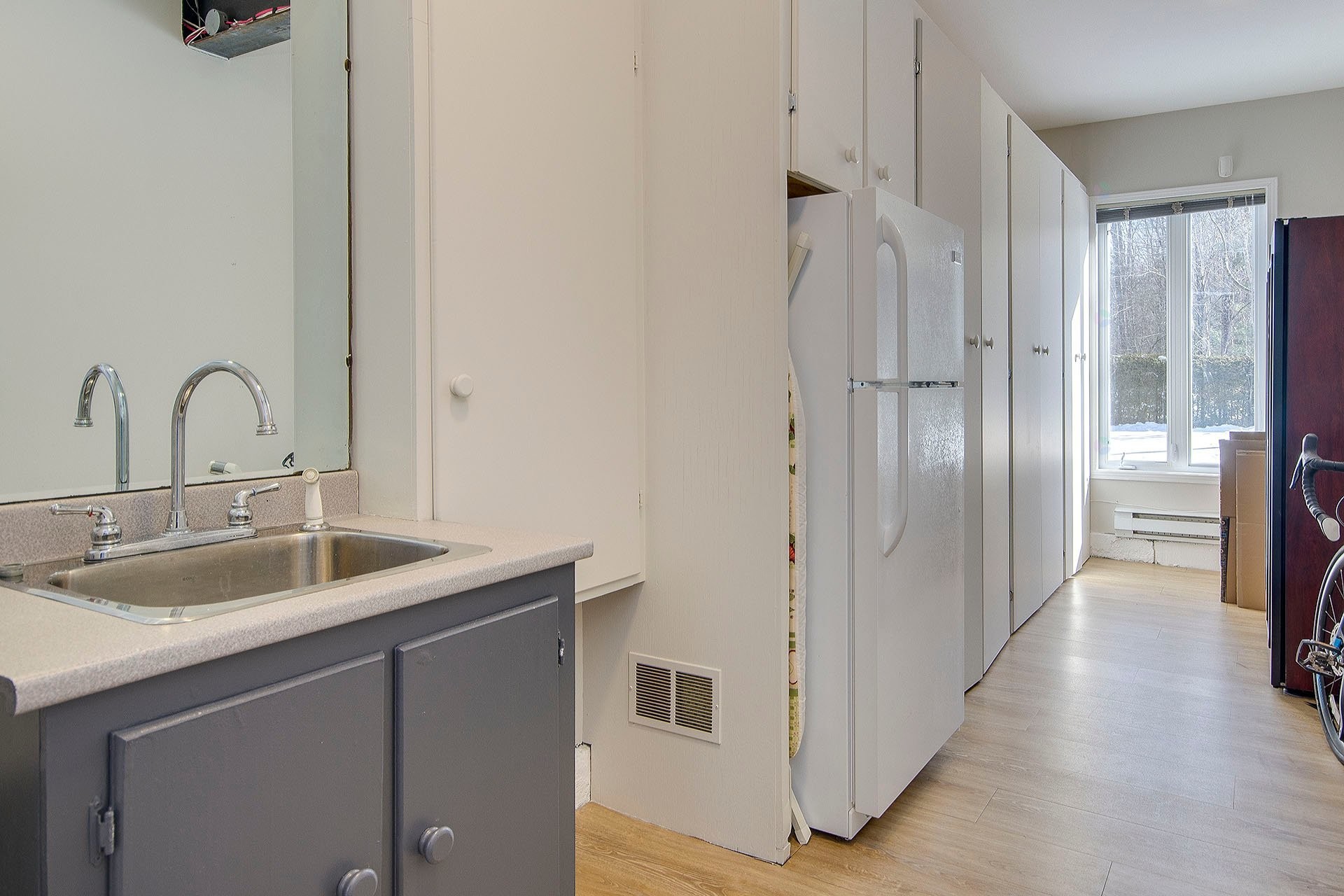 Hall d'entrée/Vestibule - 230 Rue Larose, Dunham, QC - Indoor