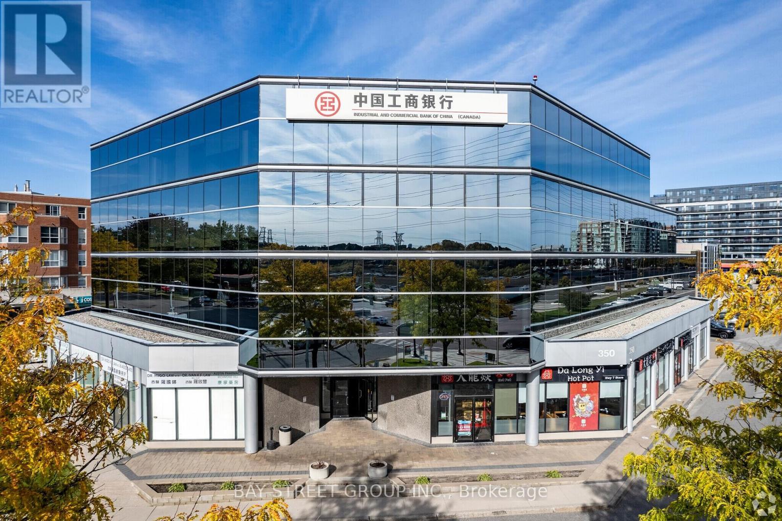 304 - 350 Highway 7 Avenue E, Richmond Hill, ON