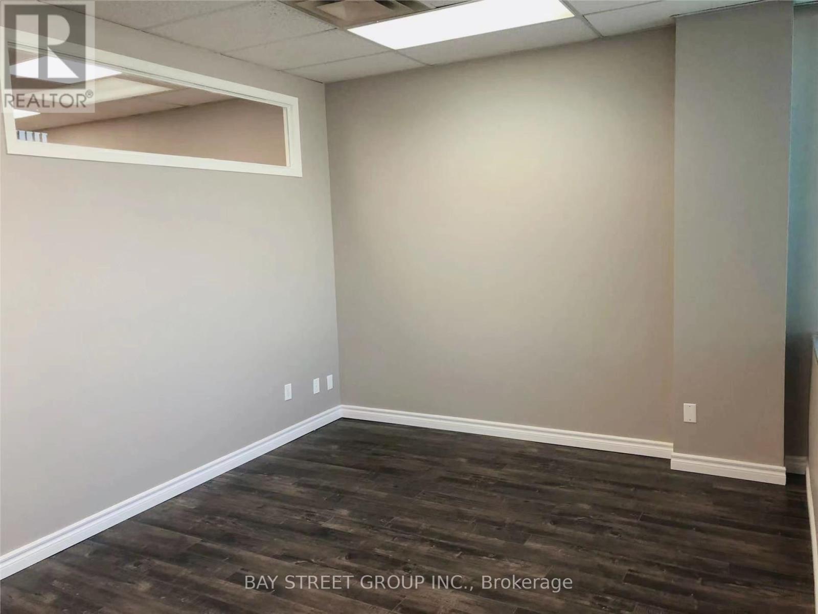 304 - 350 Highway 7 Avenue E, Richmond Hill, ON