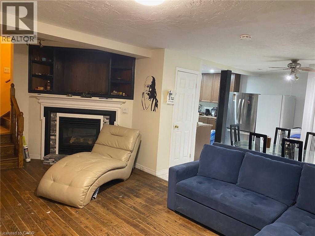 287 Blucher Road, Kitchener, ON - Indoor Photo Showing Living Room With Fireplace