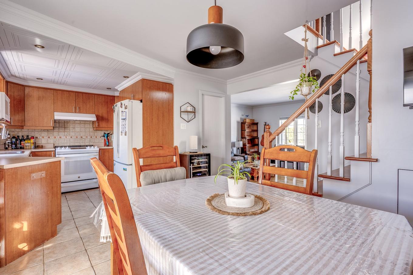 Overall view - 1146 Rue De L'Acajou, Saint-Jérôme, QC - Indoor Photo Showing Dining Room