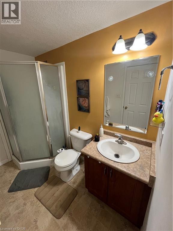 258 Sophia Crescent, Kitchener, ON - Indoor Photo Showing Bathroom