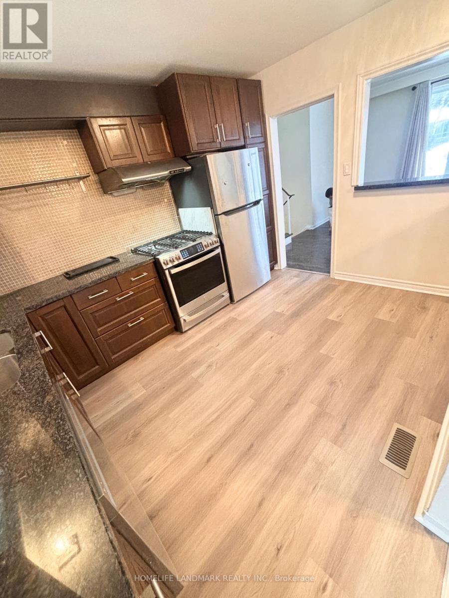 27 Arrowflight Drive, Markham, ON - Indoor