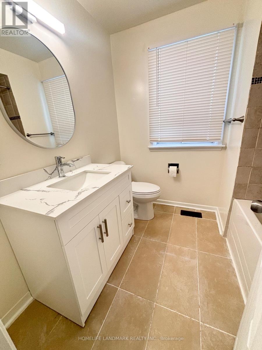 27 Arrowflight Drive, Markham, ON - Indoor Photo Showing Bathroom