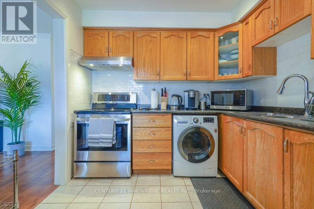 3066 Patrick Crescent, Mississauga, ON - Indoor