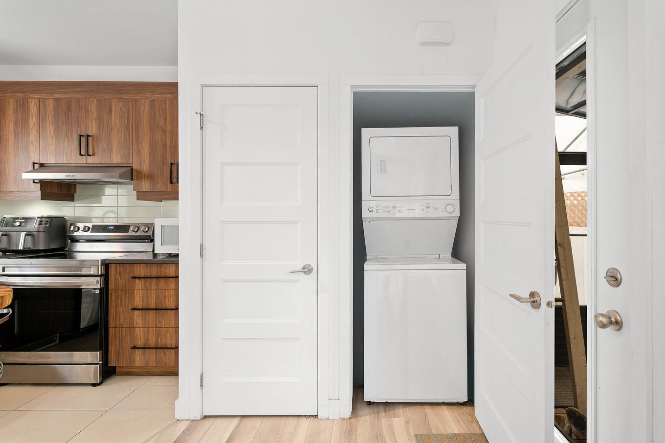 Other - 7 Av. Du Parc, Gore, QC - Indoor