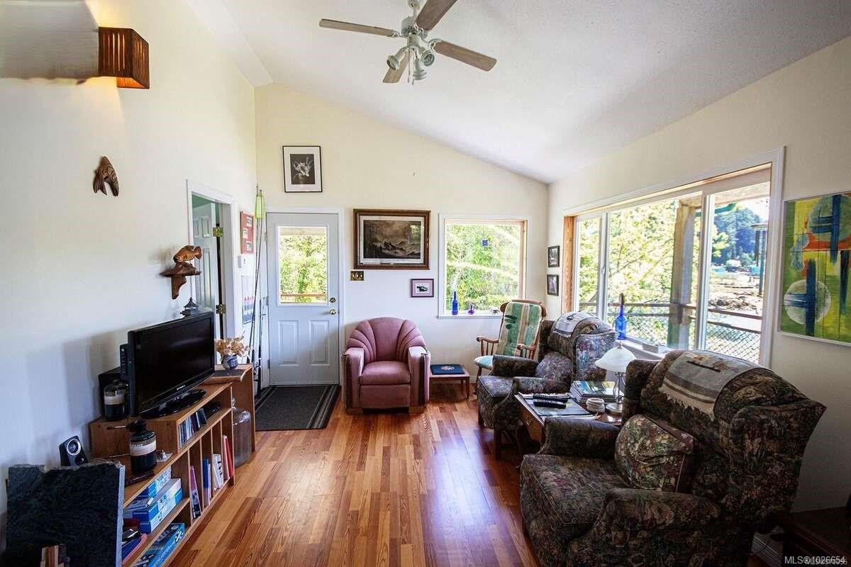 326 Grappler Inlet, Bamfield, BC