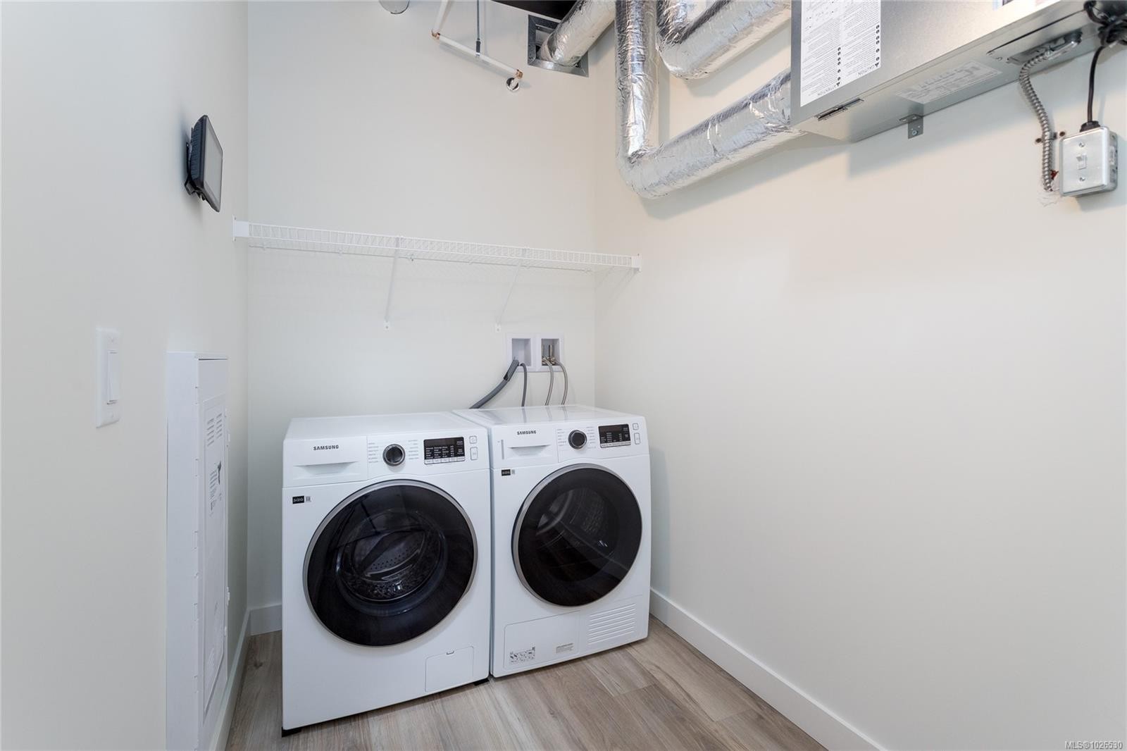 114-2390 City Gate Blvd, Langford, BC - Indoor Photo Showing Laundry Room