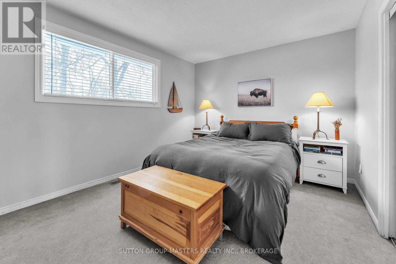 156 Pruyn Crescent, Loyalist (Bath), ON - Indoor Photo Showing Bedroom