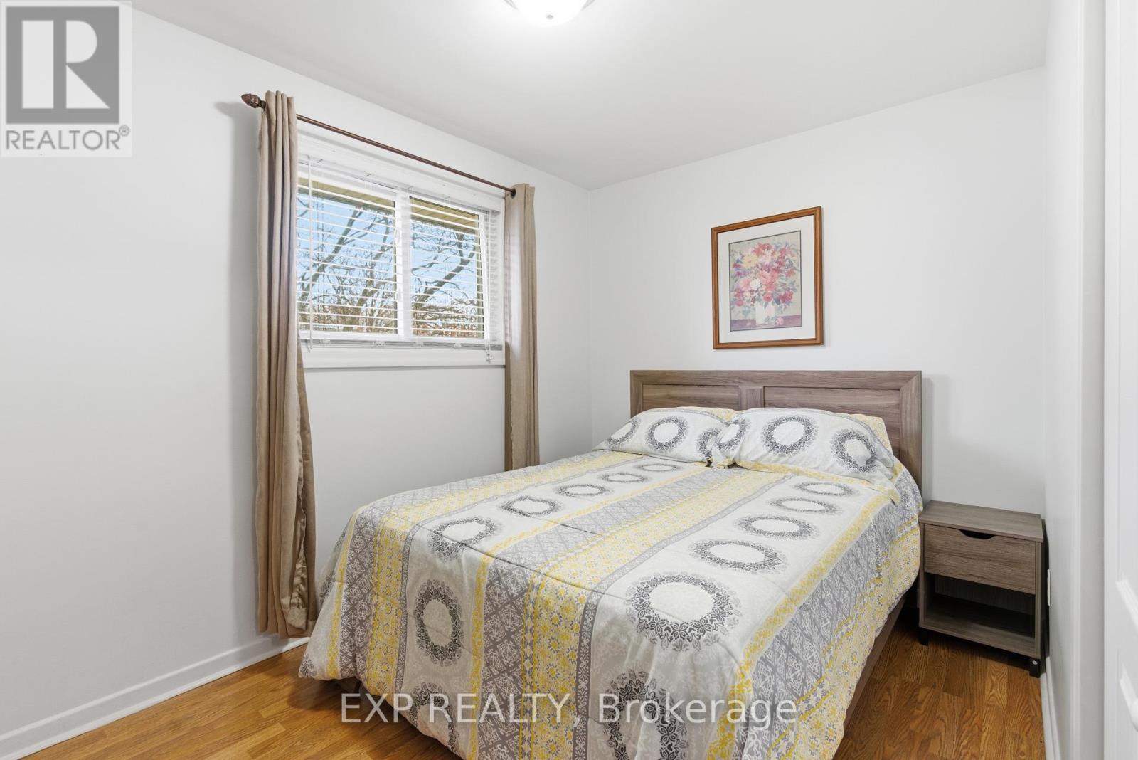 510 1/2 Niagara Street, St. Catharines (Vine/Linwell), ON - Indoor Photo Showing Bedroom