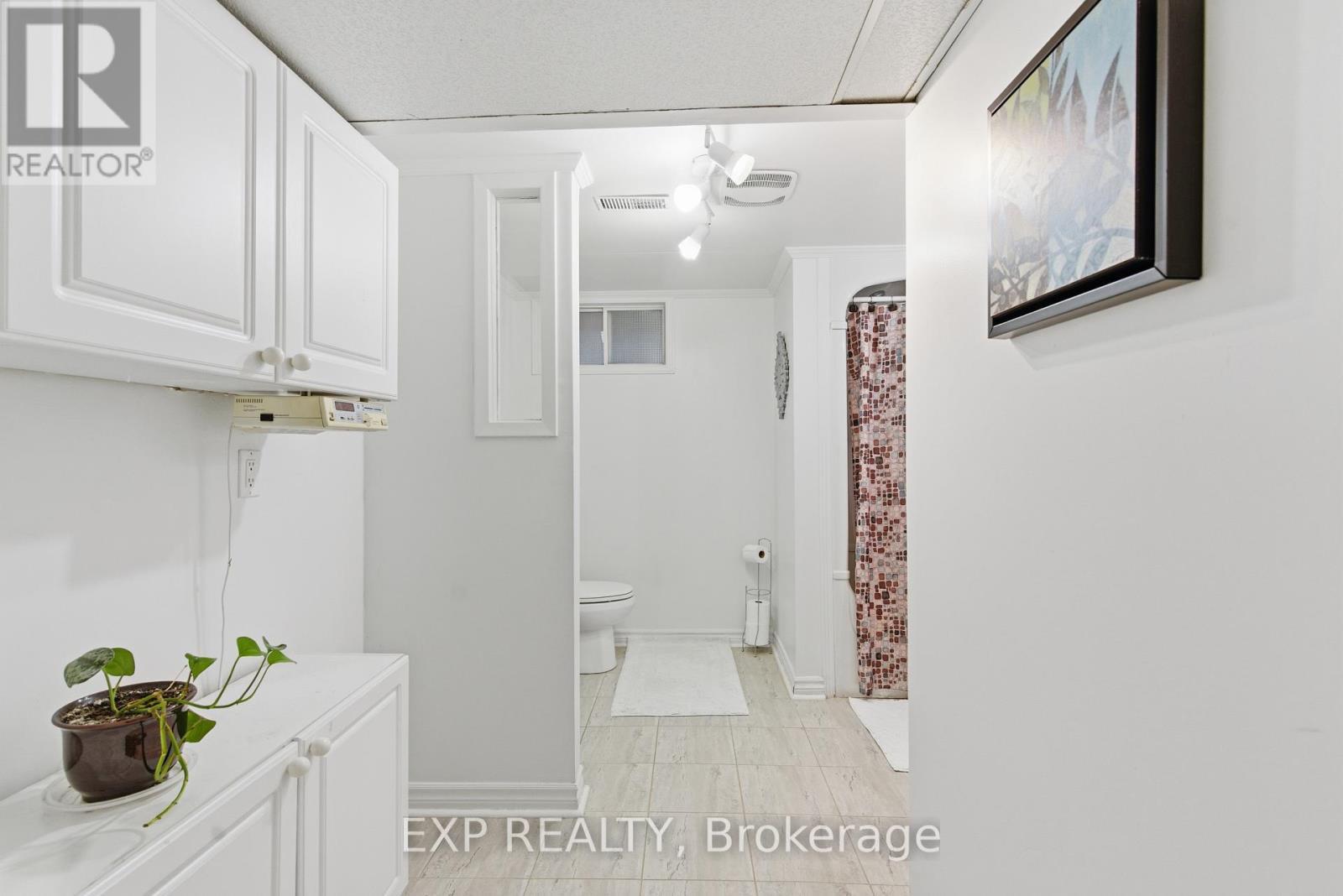 510 1/2 Niagara Street, St. Catharines (Vine/Linwell), ON - Other