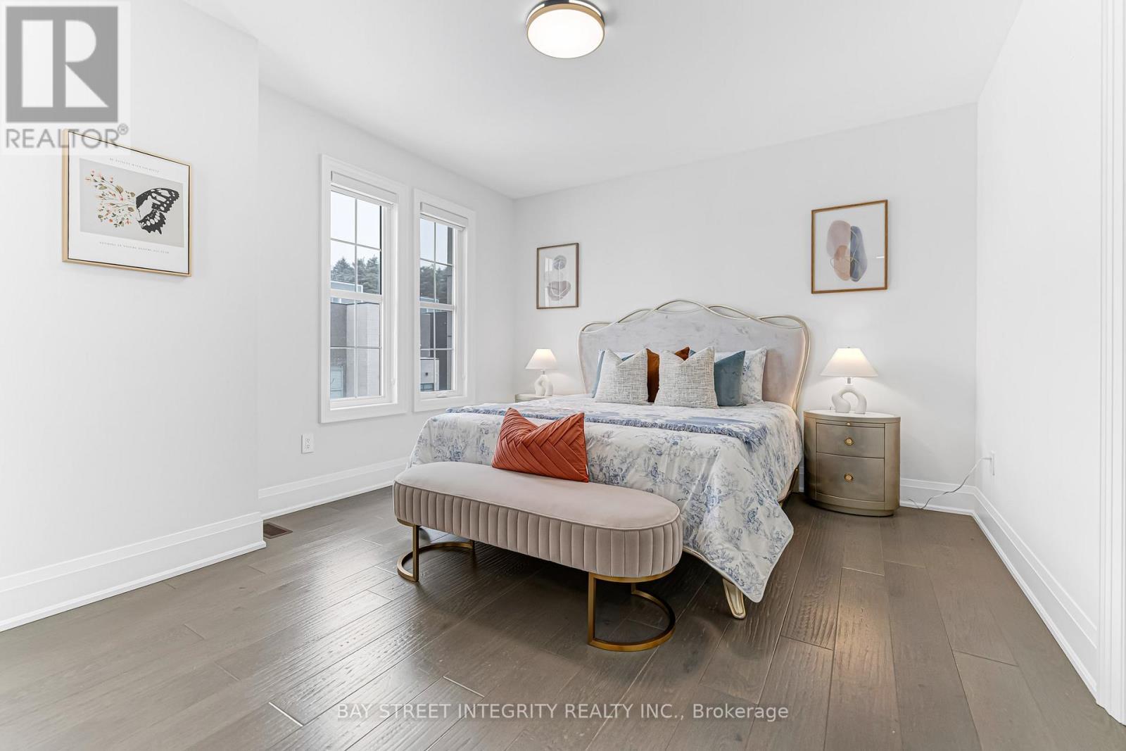 118 Milky Way Drive, Richmond Hill, ON - Indoor Photo Showing Bedroom