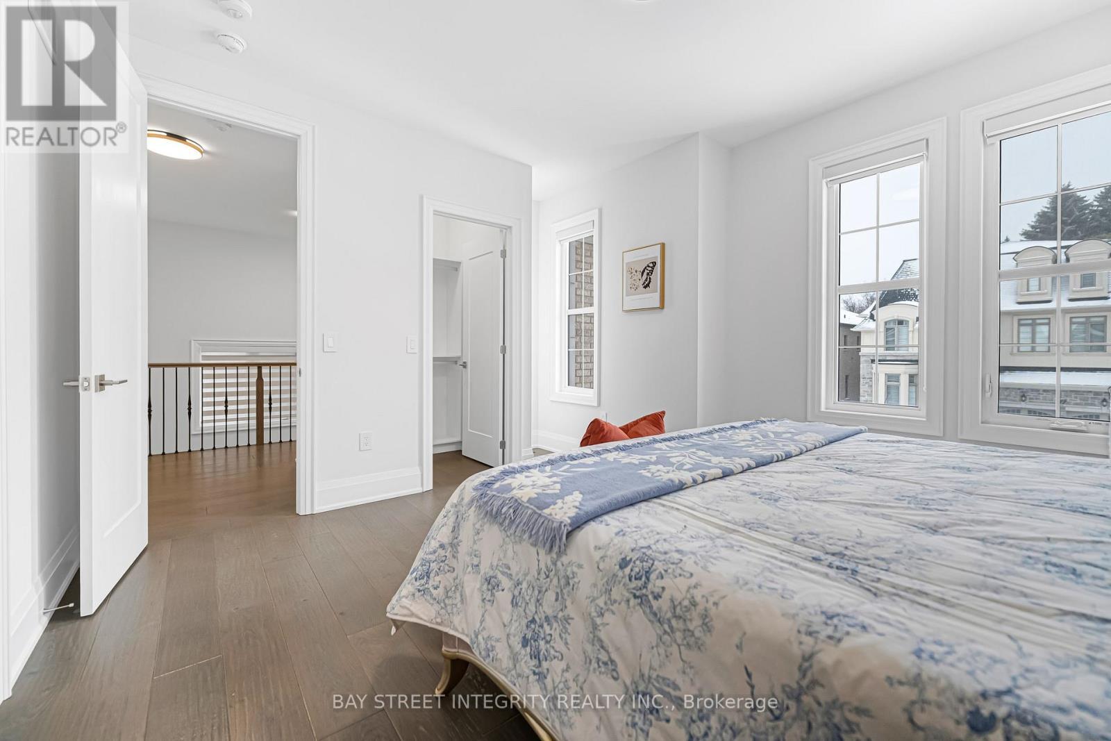 118 Milky Way Drive, Richmond Hill, ON - Indoor Photo Showing Bedroom